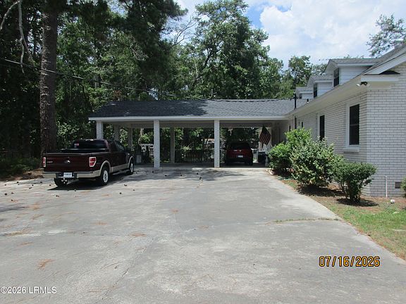 5th image of 383 W Carolina Avenue