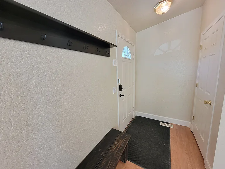901 N Richmond Ln — Photo 9