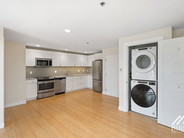 101 Hillside Ave #301