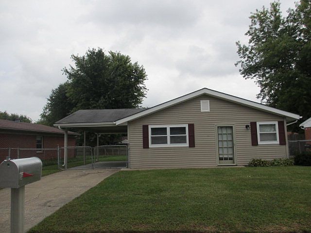 1st image of 2930 Yosemite Dr