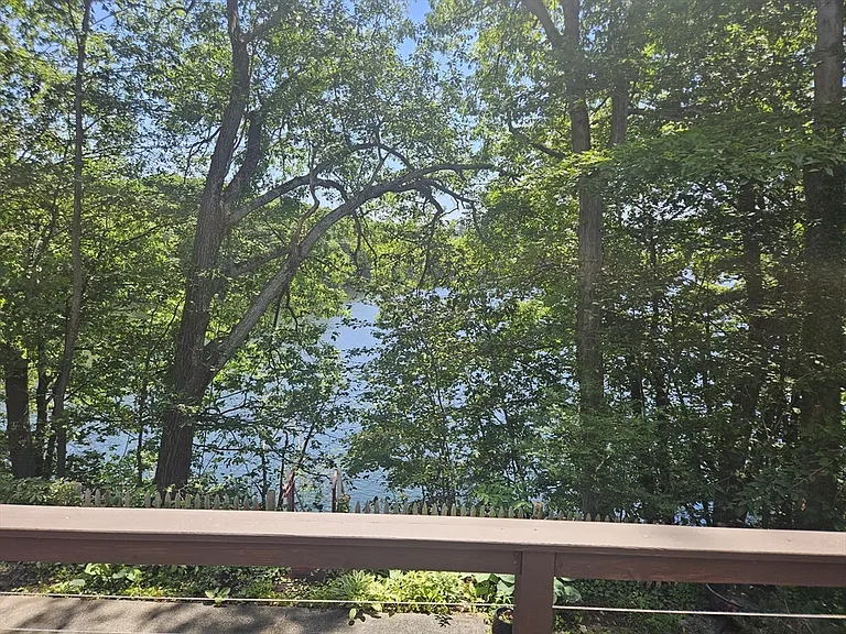 1115 Old Connecticut Path — Photo 1