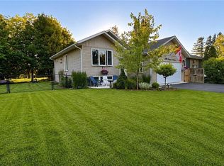 1680 Timmins Ave, Innisfil, ON L9S1S8