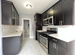 675 Kennedy Blvd APT 4, Bayonne, NJ 07002