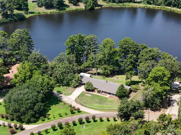 316 County Road 2750, Hughes Springs, TX 75656