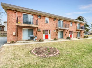 912 Lacey Ave APT 6, Lisle, IL