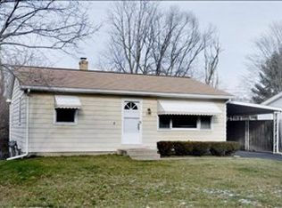 612 Denway Dr, Kalamazoo, MI 49008