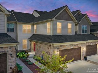 3252 Brackley Dr, Ann Arbor, MI 48105