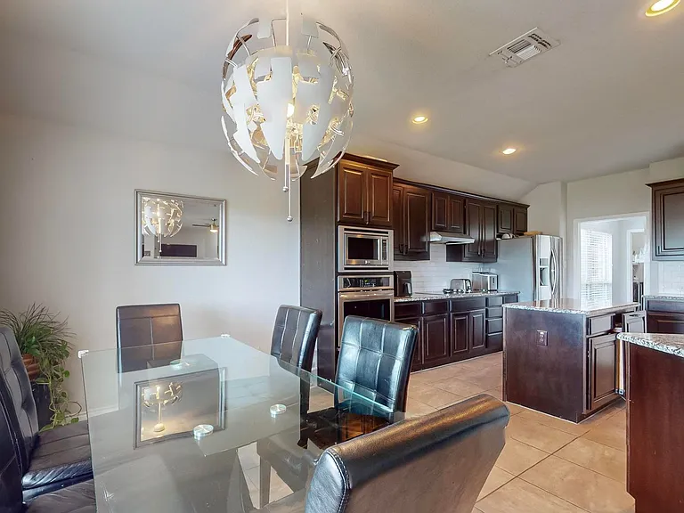 997 Shady Lane Dr — Photo 15