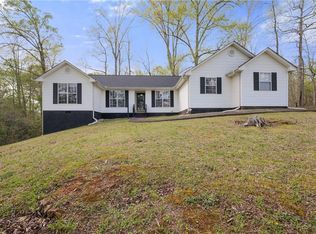 3185 Gaines Mill Rd, Gainesville, GA 30507