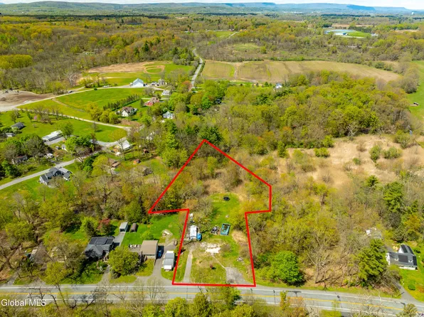983 River Road, Selkirk, NY 12158
