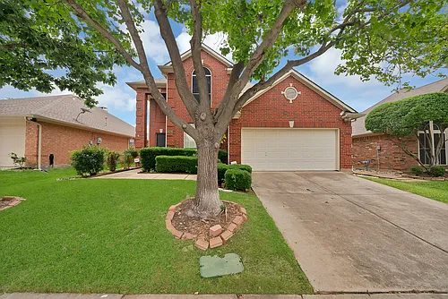 18638 Tall Oak Dr Photo 1