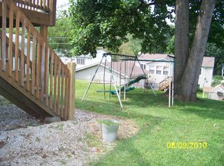 11835 Cynthia Dr, Maryland Heights, MO 63043
