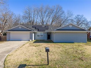 2809 S 97th Cir, Fort Smith, AR 72903