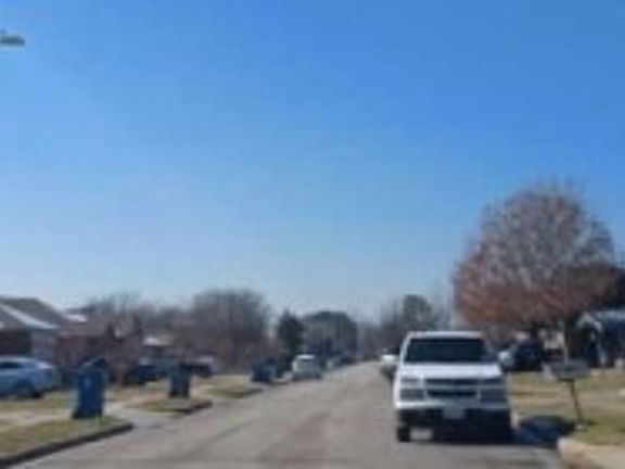 Exterior Neighborhood (street photo)