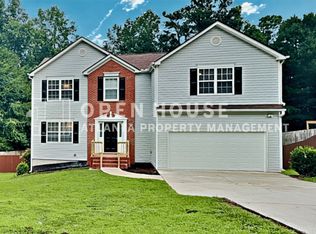 1128 Grandview Cir, Powder Springs, GA 30127