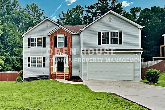 1128 Grandview Cir photo 1