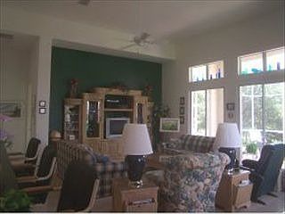 3rd image of 936 W Sun Vista Ct