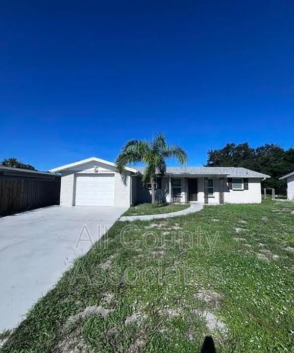 11115 Yellowwood Ln