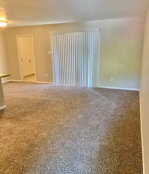 Villa Nueva Apartments — Photo 35
