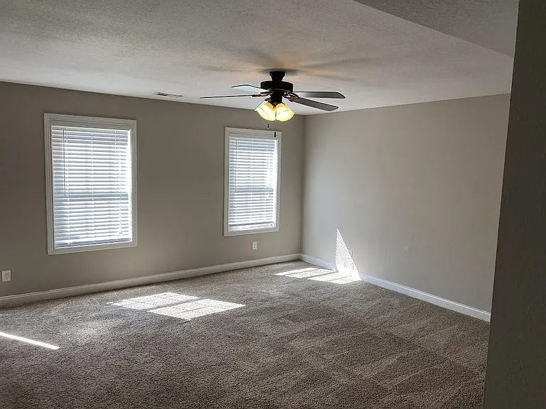 1813 Beckett Dr #C — Photo 2