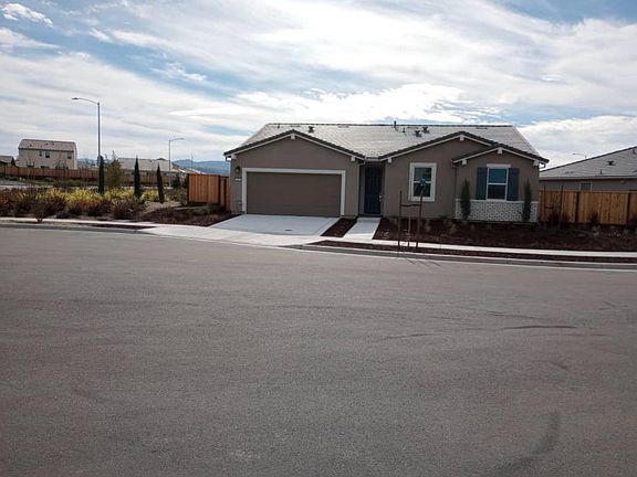 Spacious Serenity Awaits:
Experience the luxury of privacy on a generous 8,000 sqft lot with a sprawling 2,000 sqft living space. This corner house in a quiet court Privacy and Space Unleashed:

Embrace the luxury of a vast 8,000 sqft lot