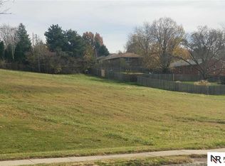 7309 N 72nd St, Omaha, NE 68122