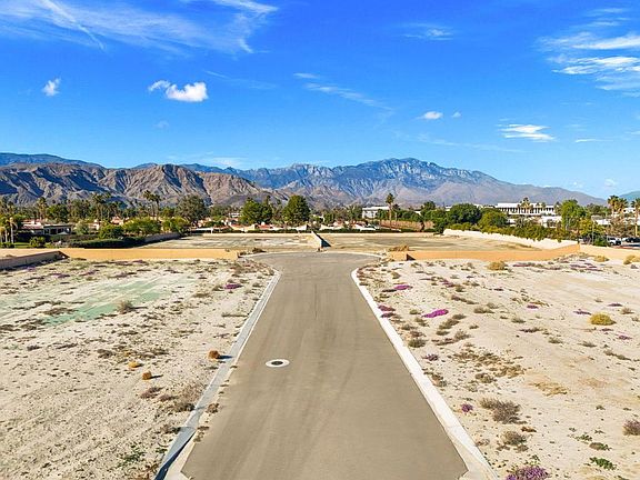 4th image of 1 Lemay Ct