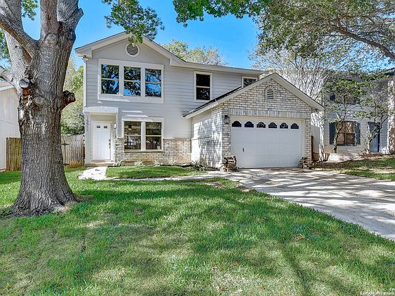 4th image of 15511 LEGEND SPRINGS DR
