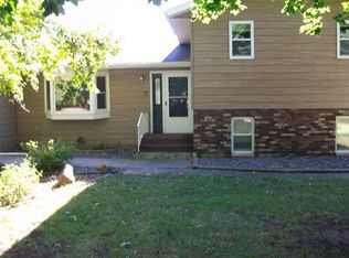 33706 Highland Ter, Avon, MN 56310