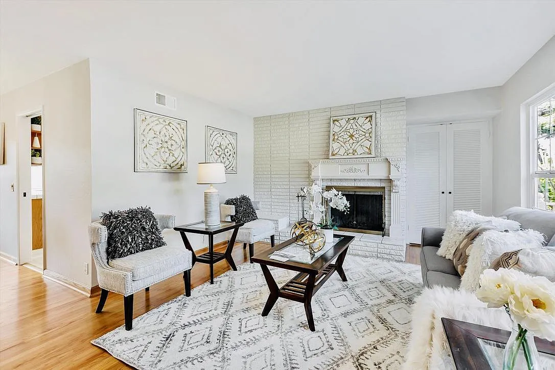 4 bed, 1704 sqft, $7,500 — Photo 2