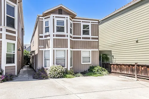 5851 Vallejo St #D Photo 1