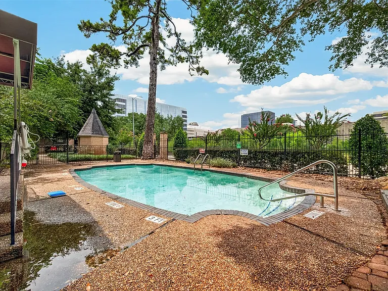4515 Briar Hollow Pl #309 — Photo 21
