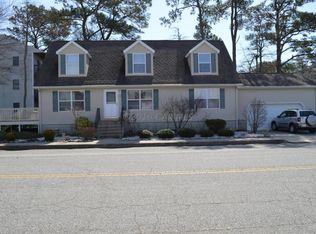 510 142nd St, Ocean City, MD 21842