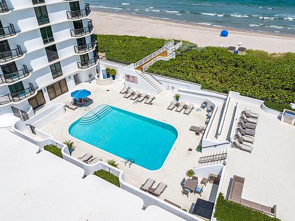 5th image of 250 S Ocean Boulevard #18H