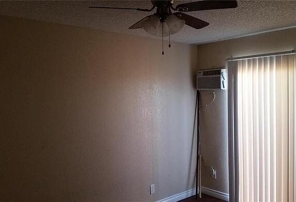 5th image of 73591 Sunnyslope Dr APT B