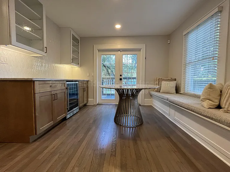1509 E Jefferson St #X — Photo 20