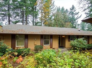 4333 Woodside Cir, Lake Oswego, OR 97035