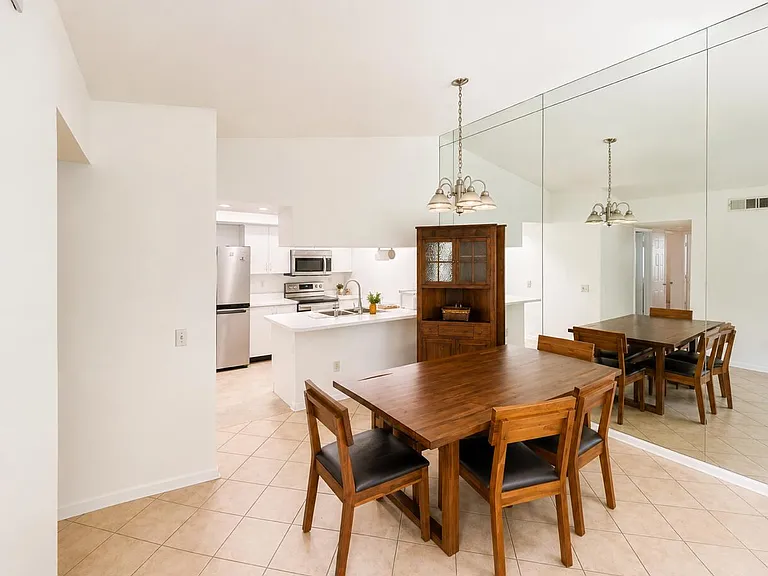 125 Waterside Dr #125 — Photo 9