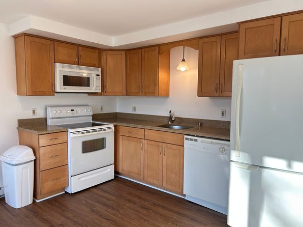 3 Prospect St APT 1A