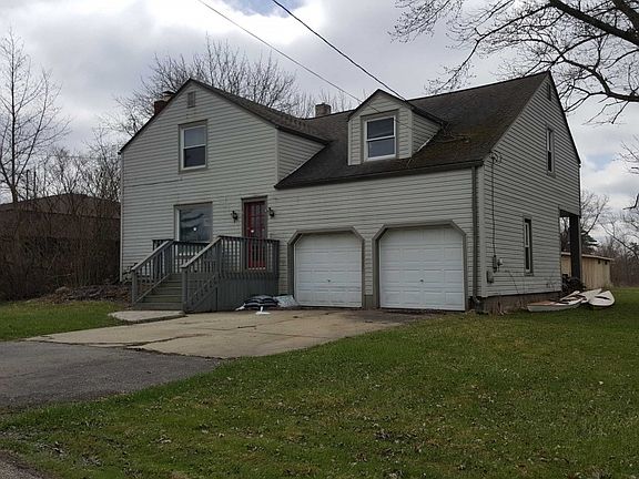3rd image of 121 Marshall Ave