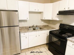 1642 Line St #3, Decatur, GA 30032