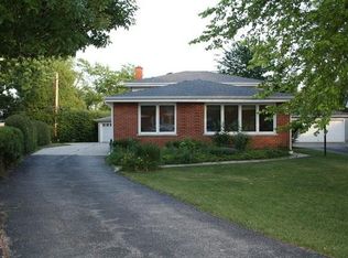 307 Nellie Ct, Glenview, IL