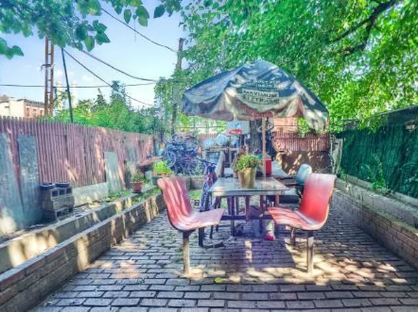161 Park Ave, Brooklyn, NY 11205