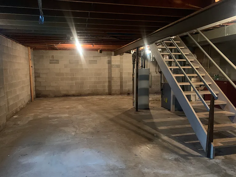 9023 Nina St — Photo 26