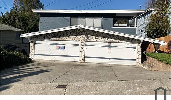 2 bed, 880 sqft, $2,750 — Photo 1
