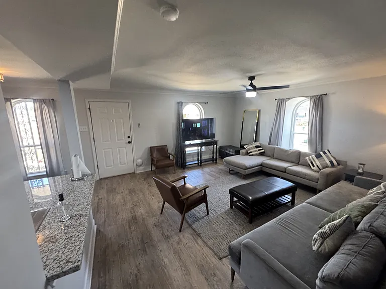 2417 Houma Blvd — Photo 26