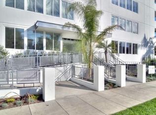Alon Elm, Beverly Hills, CA 90212