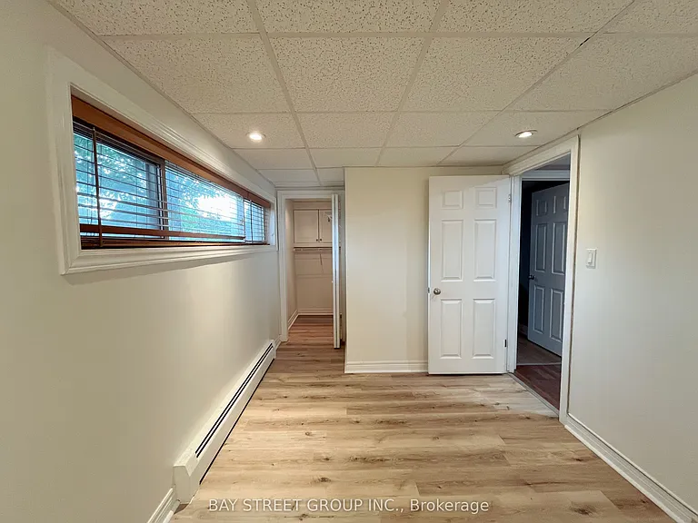106 Saint Davids Rd #LOWER — Photo 3