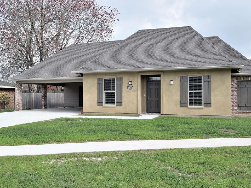 1st image of 102 Cane Dr
