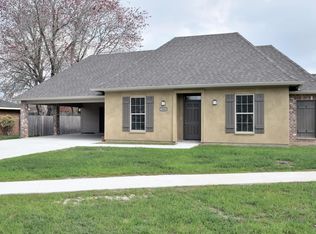 102 Cane Dr, Lafayette, LA 70508
